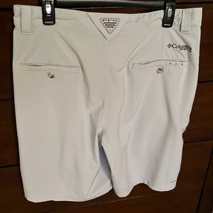 Men’s PFG Columbia 5 pocket shorts